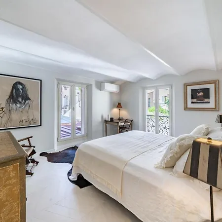 Charme Et Confort A Pres De La Croisette Apartamento