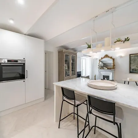 Charme Et Confort A Pres De La Croisette