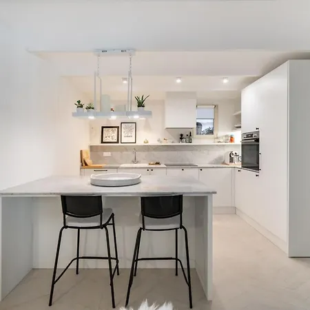 Апартаменты Charme Et Confort A Pres De La Croisette